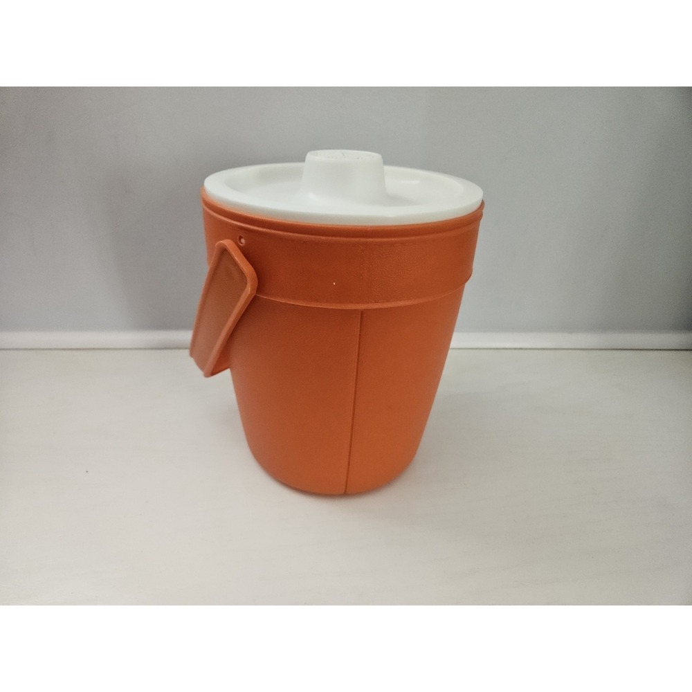 Vintage 1970's Classic Rubbermaid Orange‎ Insulated Ice Bucket